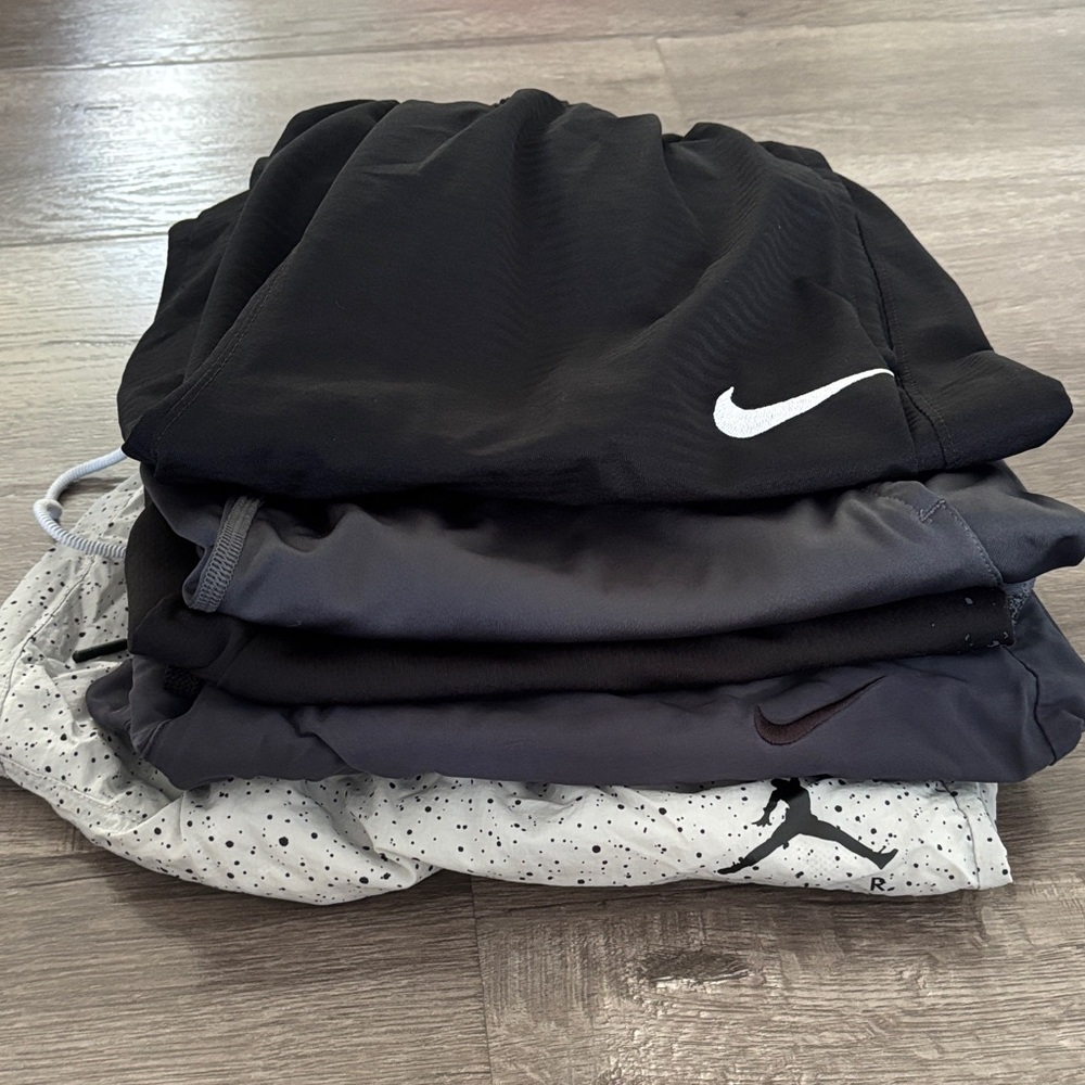 ‼️SALE ‼️Bundle of Men’s Nike Black and Gray shorts Set